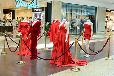 Egidijus Rainys pristatė naujausios savo kolekcijos modelių parodą