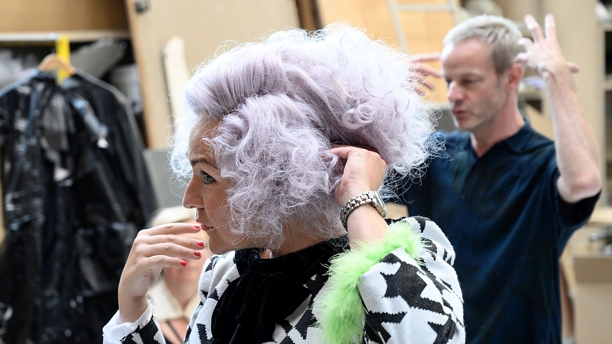 „Kandido“ kostiumų gamyba / M. Aleksos nuotr.