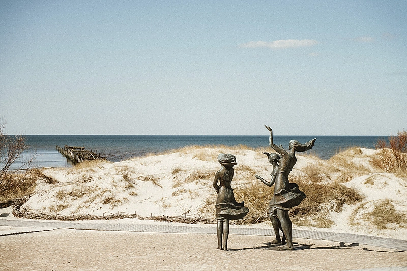 Skulptūra „Žvejo dukros“/Organizatorių nuotr.