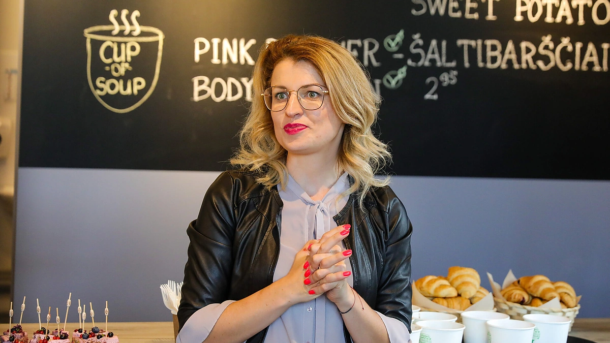 Sveiko maisto restorano „Take five“ patiekalų pristatymas