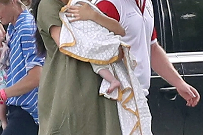 Sasekso ir Kembdridžo hercogai lankėsi labdaringose polo varžybose / „Scanpix“ nuotr.