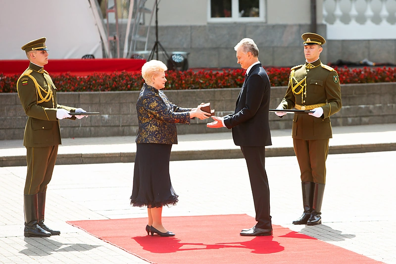 Lietuvos Respublikos Prezidento rūmų perdavimo ceremonija Daukanto aikštėje/Gretos Skaraitienės/„ŽMONĖS foto“ nuotr.
