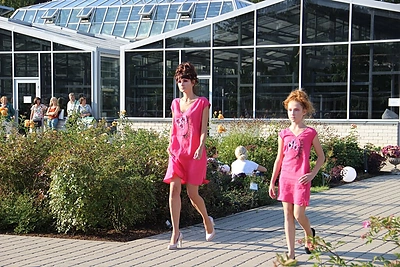 Žinomų moterų dukros „Kūrybos podiume“/G. Keturakytės nuotr.