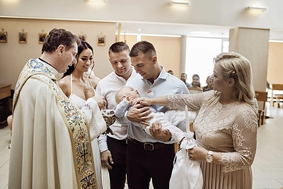 Greta ir Aleksandras Kazakevičiai pakrikštijo sūnų Eldarą/Akvilės Razauskienės nuotr.