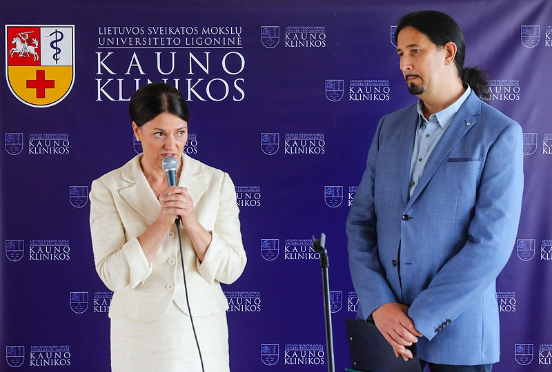 D. Nausėdienė apsilankė Vaikų ligų klinikoje surengtame piešinių parodos atidaryme/Teodoro Biliūno/„Žmonės Foto“ nuotr.