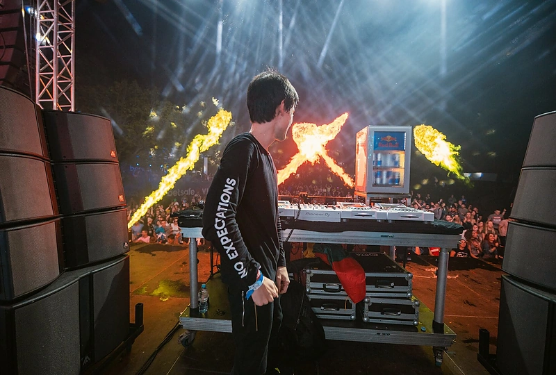 Nugriaudėjo pirmoji festivalio „Betsafe Radistai Village“ diena