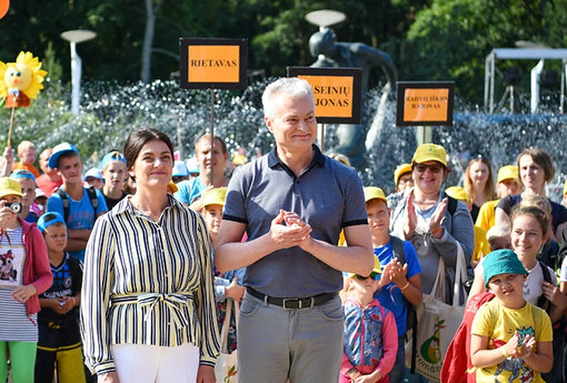 Prezidentas dalyvauja akcijoje „Pasveikink jūrą Palangoje“