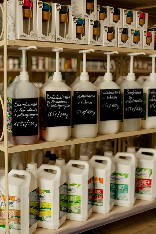 „Zeroteka“ – pirmoji Lietuvoje zero waste ekologiškų prekių parduotuvė/Asmeninio archyvo nuotr.