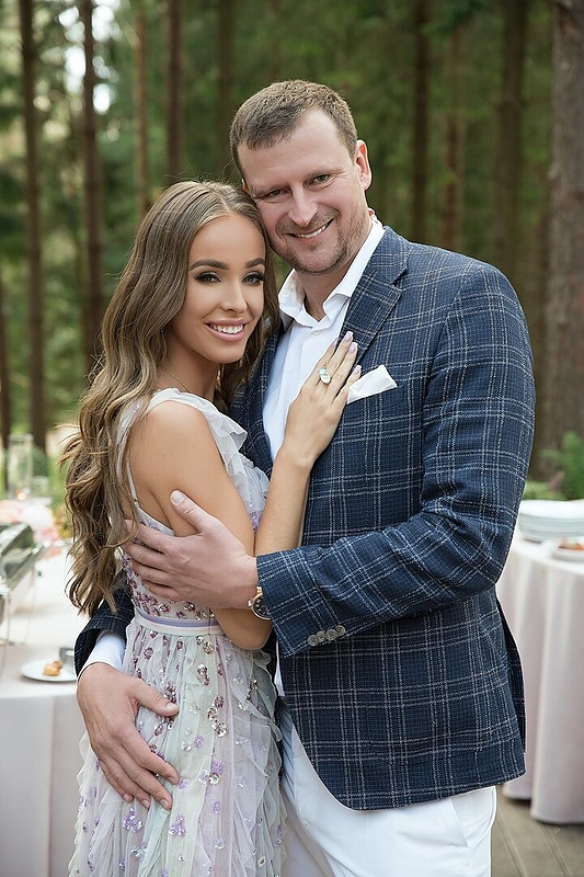 Viktorijos Siegel ir Danieliaus Bunkaus dukters Nicole krikštynos/ Dariaus Kučio nuotr.