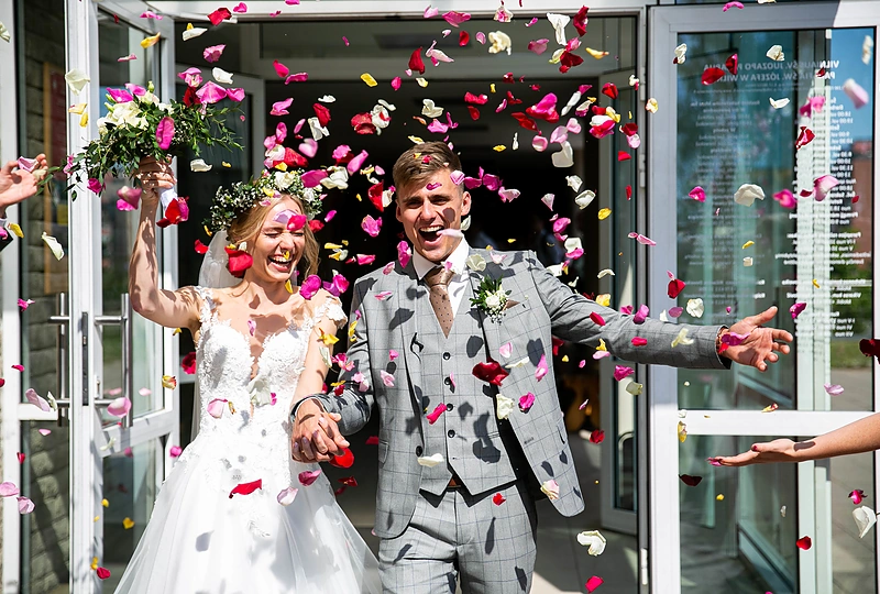 Simono Dailidės ir Aistės Baliunytės vestuvių akimirka / Josvydo Elinsko / 15min nuotr.