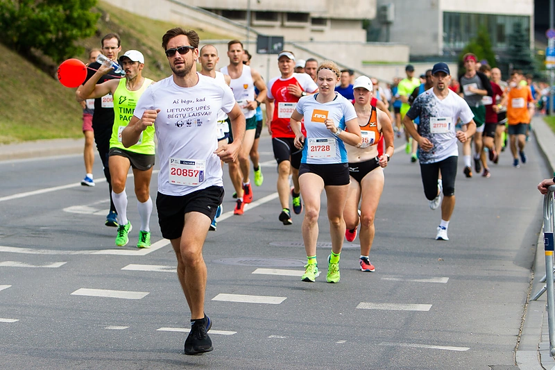 Vilniaus maratonas ruošiasi atsakingai: užtikrins bėgikų saugumą, parems parkų atnaujinimą