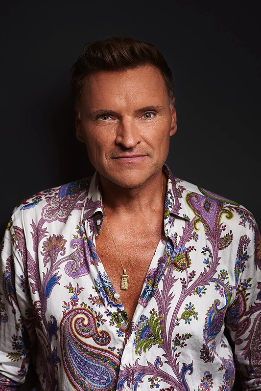 MAKE UP FOR EVER naujo makiažo pagrindo „Reboot“ pristatymas/Organizatorių nuotr.