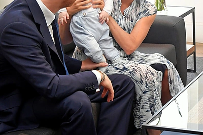 Meghan Markle ir princas Harry su sūnumi Archie PAR/ SCANPIX nuotr.