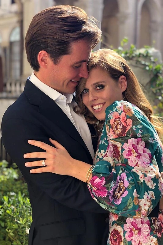 Princesė Beatrice ir Edoardo Mapelli Mozzi/ Socialinių tinklų nuotr.