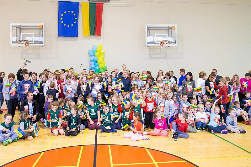 Prezidentė Dalia Grybauskaitė lankėsi Lietuvos kurčiųjų ir neprigirdinčiųjų ugdymo centre / J. Auškelio nuotr.