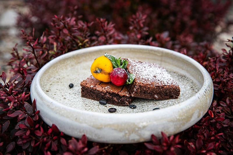 Juodųjų pupelių braunis/„Good Food Studio“ nuotr.