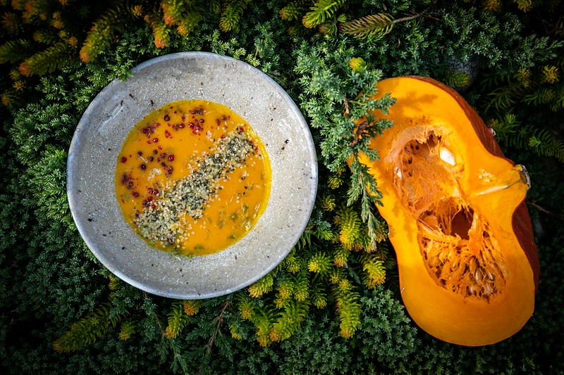 Trinta moliūgų ir morkų sriuba/„Good Food Studio“ nuotr.