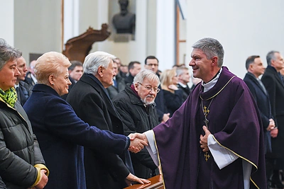 Dalia Grybauskaitė dalyvavo 1863–1864 m. sukilimo vadų ir dalyvių laidotuvėse / R. Dačkaus nuotr.