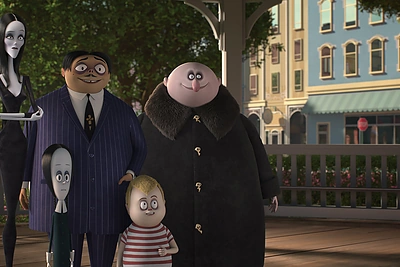 Po ilgametės pertraukos į kinus sugrįžta „Adamsų šeimynėlė“