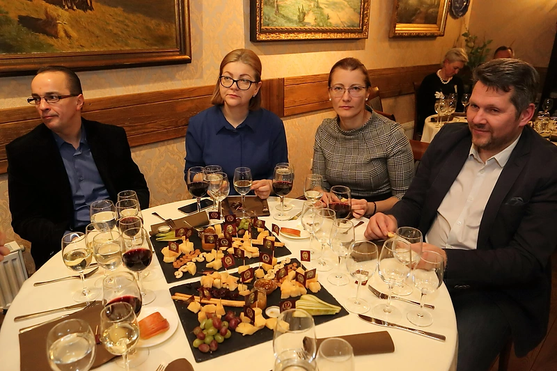 Paskutinį rudens ketvirtadienį – šiltas ir jaukus sūrio „Džiugas“ vakaras/Organizatorių nuotr.