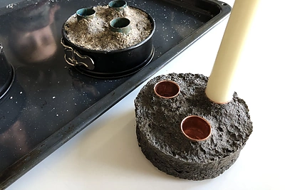 Žvakidė iš popieriaus/A. Oslapo nuotr.