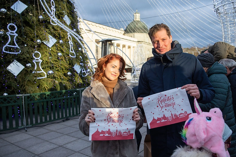 Prasidėjo akcija „Kalėdos sostinėje be plastiko“/Irmanto Gelūno/„Žmonės Foto“ nuotr.