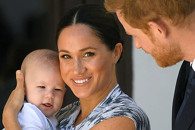 Meghan Markle ir princas Harry su sūnumi Archie/„Scanpix“ nuotr.