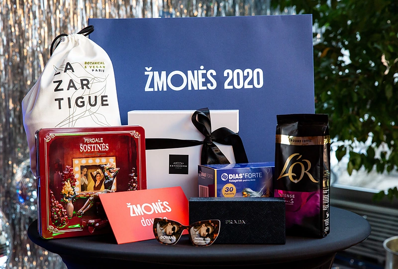 Apdovanojimų „Žmonės 2020“ dovanų krepšelis nominantams ir nugalėtojams / Gretos Skaraitienės / „ŽMONĖS Foto“ nuotrauka