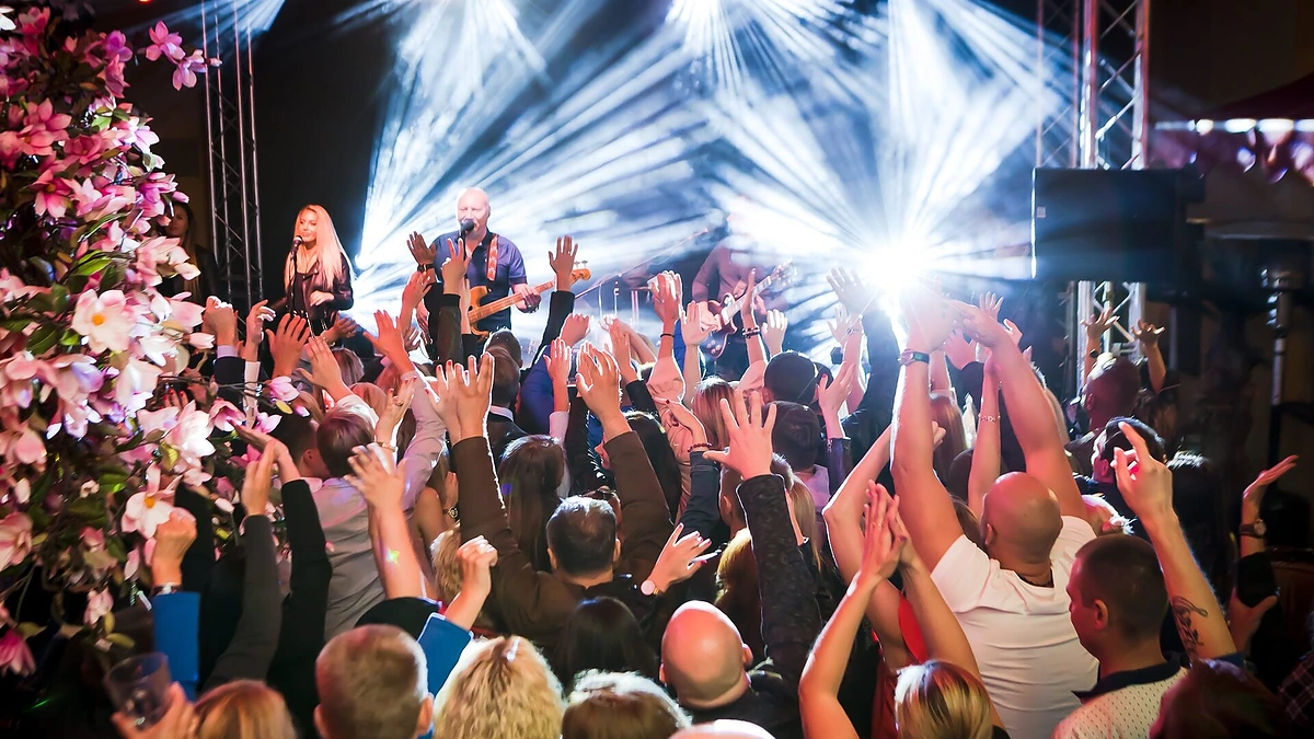 Akimirka iš „Pabo Latino“ klube vykstančių vakarėlių