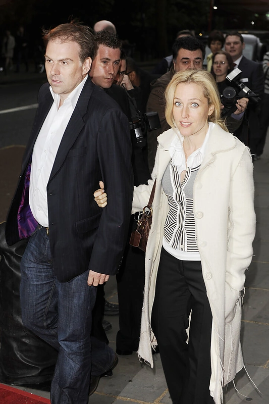 Gillian Anderson ir Markas Griffiths/ Vidapress nuotr.