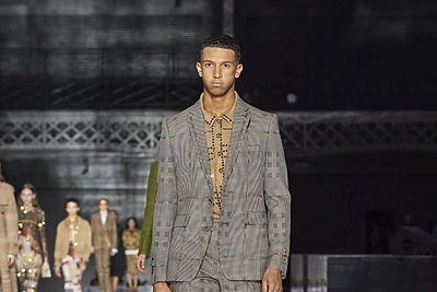 „Burberry“ rudens/žiemos kolekcijos pristatymas/ Organizatorių nuotr.