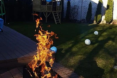 Nerijus Juška karantino metu savo šeimai surengė šventę/Asmeninio archyvo nuotr.