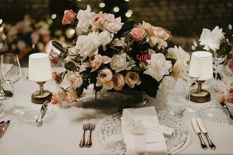 „Flower Couture by Mantas Petruskevicius“ dekoras/ „Lina Aidukė Photography“ nuotr.