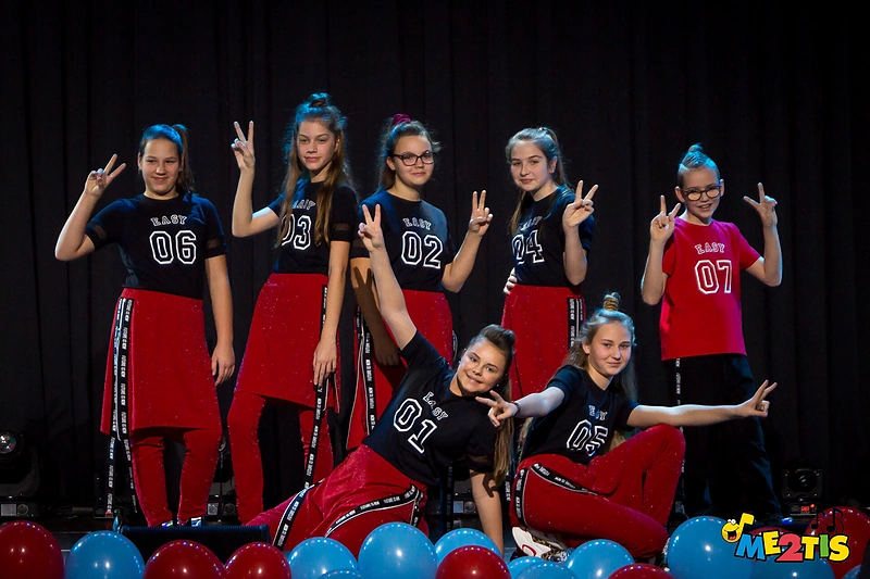Muzikos grupė „Medutis“ savo gerbėjams pateikė staigmeną/Asmeninio archyvo nuotr.