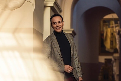 Europoje garsus tenoras Antanas Zakarauskas: „Žinote, aš norėjau, kad man tektų toks periodas – slaugyti mamą“