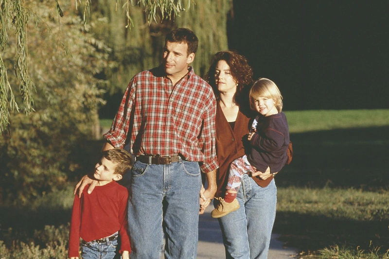 Amerikiečių šeima su džinsais/ 1990-ieji
