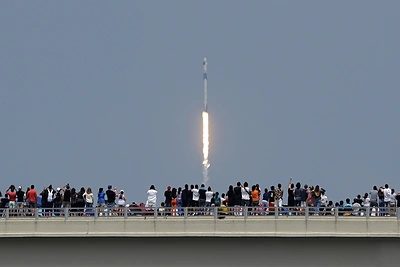 Erdvėlaiviu „Crew Dragon“ į Tarptautinę kosminę stotį išskrido du NASA astronautai / Scanpix nuotr.