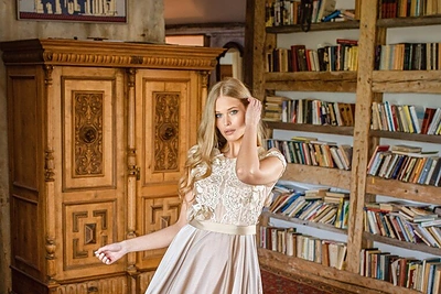 „Inži“ šventinių suknelių kolekcija/„Sitiart Photorgaphy“ nuotr.