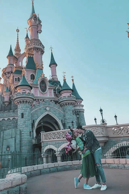 Viktorija Šaulytė su sužadėtiniu