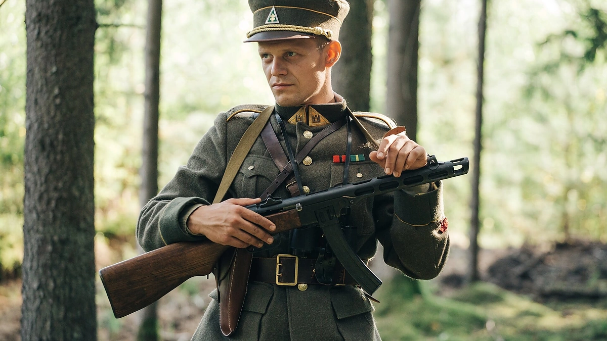 Kadras ir filmo „Partizanai“