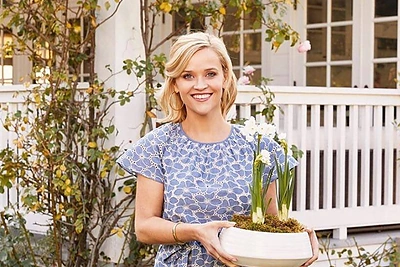 Reese Witherspoon suknelės/Socialinių tinklų nuotr.