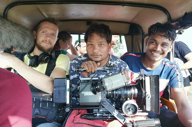 Marijos Stonytės filmo „Mano Bolivudo svajonė“ filmavimo užkulisiai/ Asmeninio albumo nuotr.