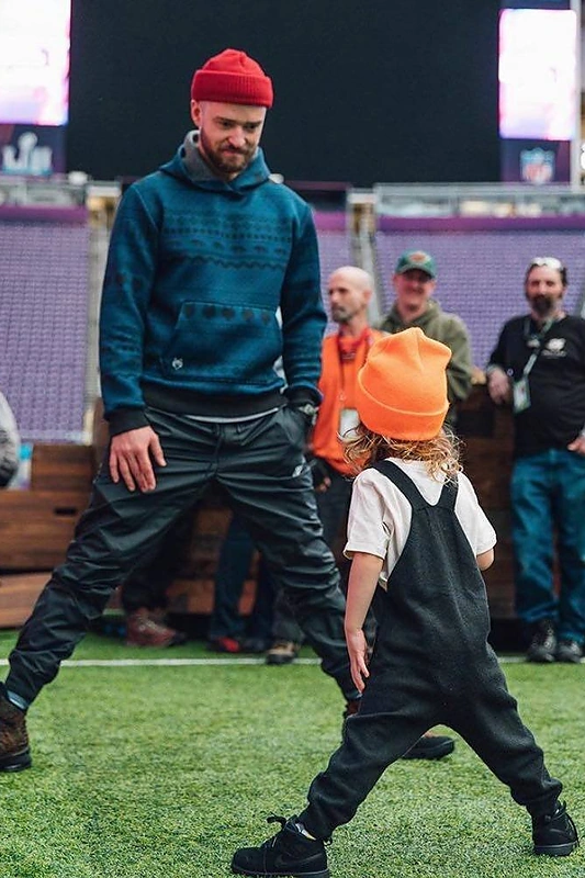 Justinas Timberlake'as su sūnumi/Socialinio tinklo nuotr.