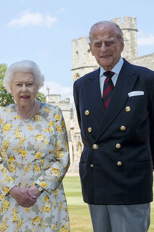 Birželio 10 dieną 99-ąjį gimtadienį atšventė Edinburgo hercogas, princas Philipas – ta proga karališkieji sutuoktiniai pristatė naują portretą / Scanpix nuotrauka