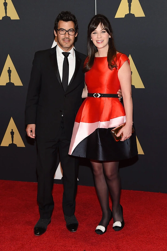 Zooey Deschanel ir Jacobas Pechenikas/ „Vida press“ nuotr.