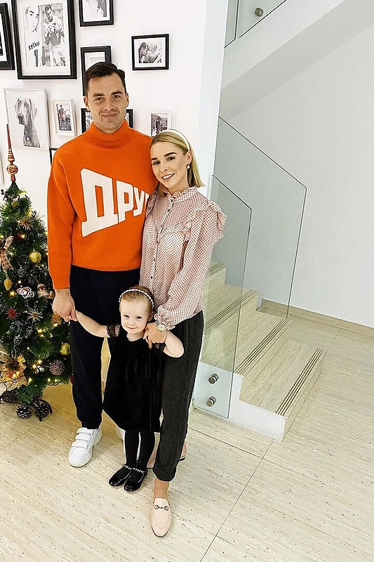 Beatričė ir Ernestas Šetkai su dukra Liepa / Asmeninio archyvo nuotr.