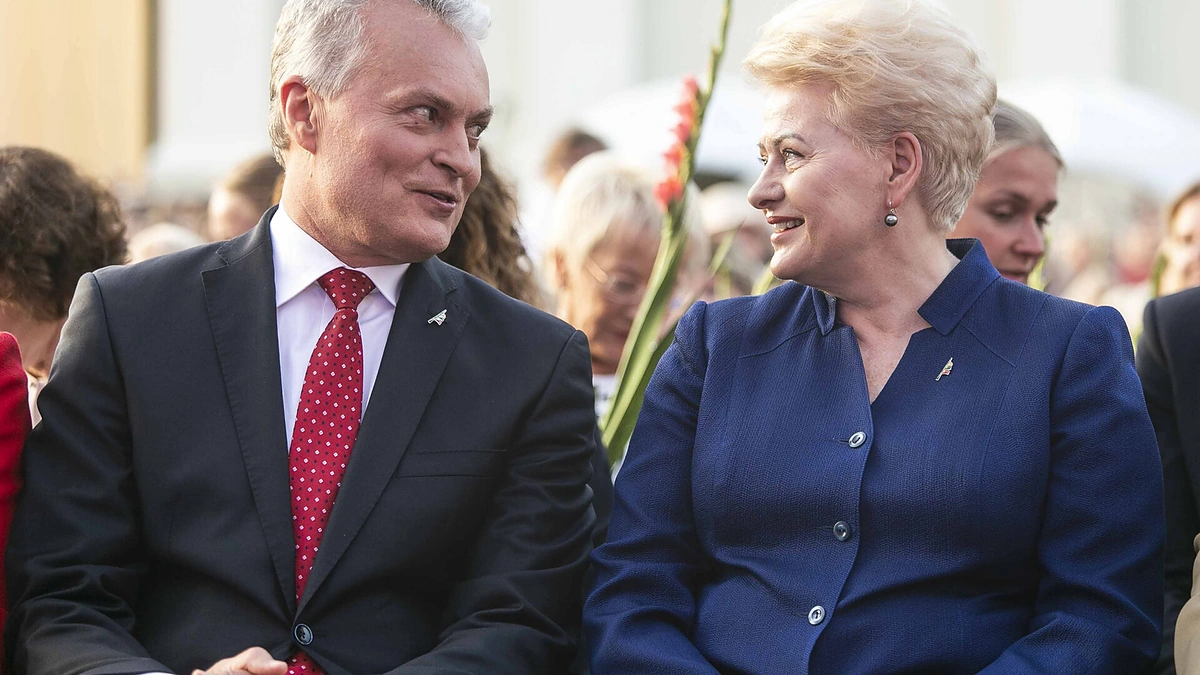 „Laisvės kelyje“ kartu su tauta į gyvąją grandinę stoti žada prezidentai Dalia Grybauskaitė ir Gitanas Nausėda / BNS nuotr.