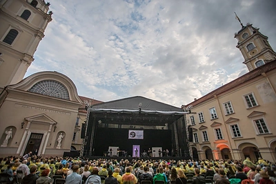 Rolandas Kazlas atidarė festivalį „Untold City“ / Martyno Vitėno nuotr.
