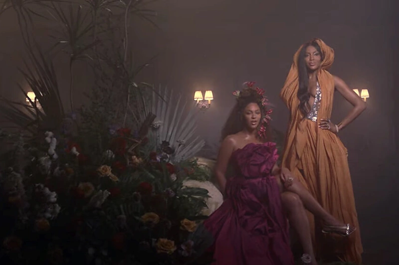 Kadras iš Beyonce vaizdo klipo BROWN SKIN GIRL