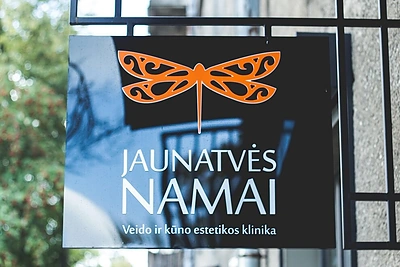 JAUNATVĖS NAMAI